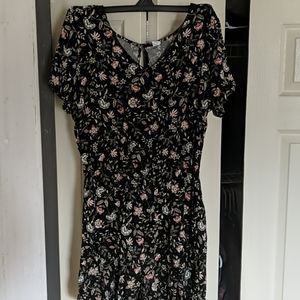 Ladies floral romper size Large